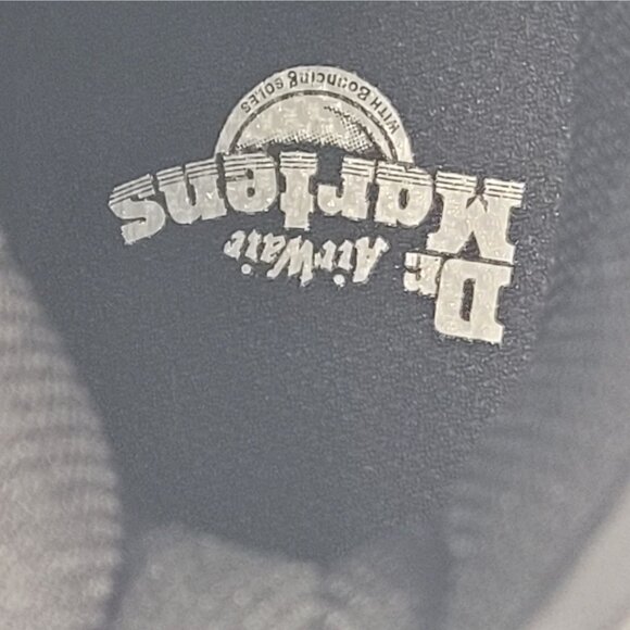 Dr. Martens 1460 Junior Youth Smooth Leather Lace-Up Combat Boots US Size 2 - Picture 7 of 10